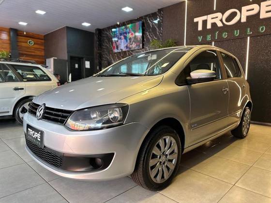VOLKSWAGEN FOX 1.6 MI 8V FLEX 4P MANUAL VOLKSWAGEN FOX 1.6 MI 8V FLEX 4P MANUAL